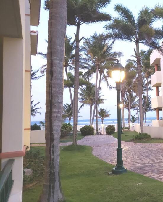 1St Level Unit Steps To Beach- Cold Air Conditioner At Poza Del Mar Luquillo Exterior photo
